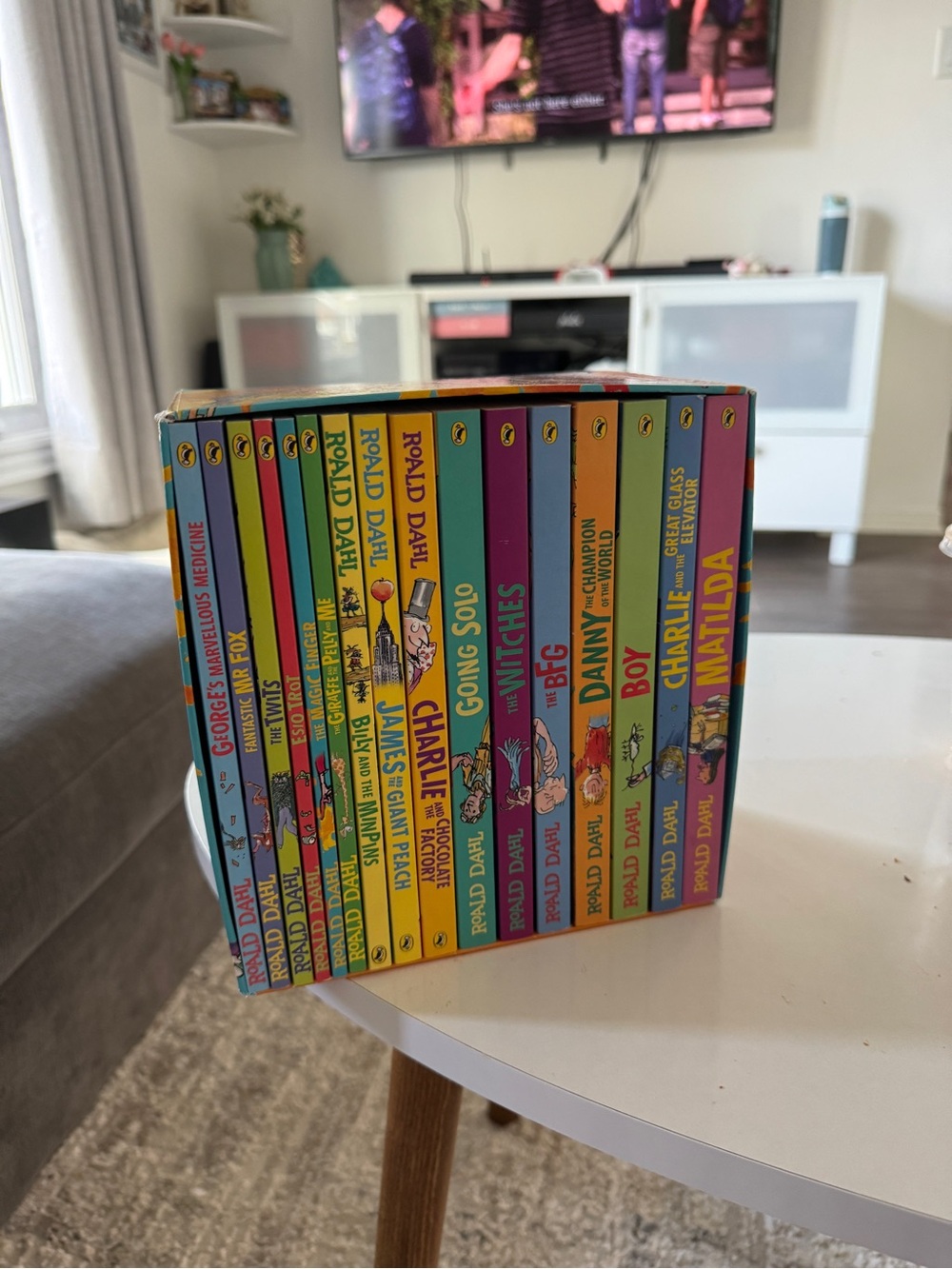Roald Dahl Classic Children's Book Set - Multicolor